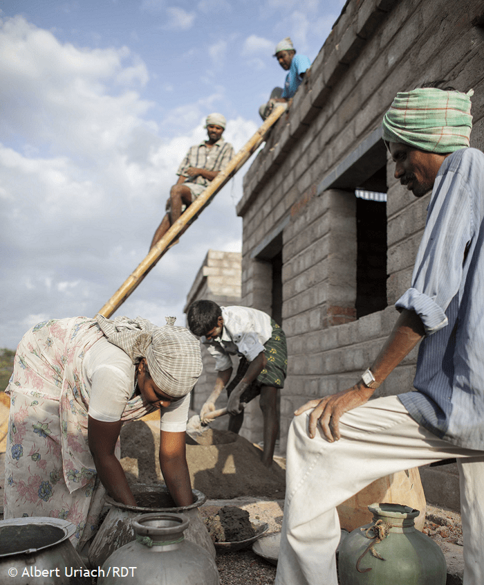 Indien Infrastruktur - Armut bekämpfen